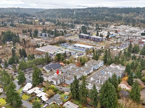 18875 67th Drive NE 4, Kenmore WA 98028