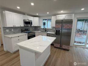 19502 2nd Avenue S, Des Moines WA 98148