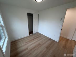 19502 2nd Avenue S, Des Moines WA 98148