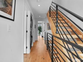 2239 Minor Ave E C, Seattle WA 98102
