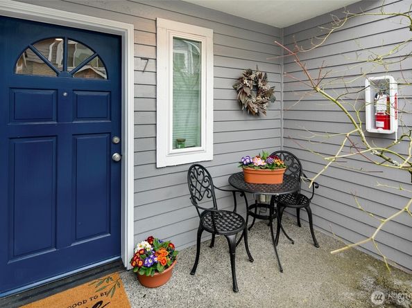 21116 80th Avenue W 7, Edmonds WA 98026