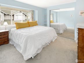 21116 80th Avenue W 7, Edmonds WA 98026