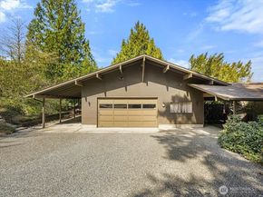 23850 43rd Avenue S, Kent WA 98032