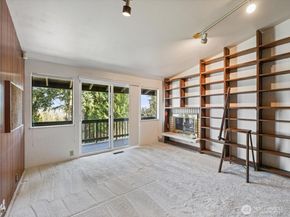 23850 43rd Avenue S, Kent WA 98032