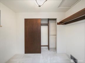 23850 43rd Avenue S, Kent WA 98032
