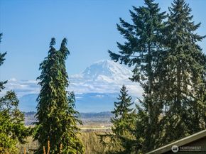 23850 43rd Avenue S, Kent WA 98032
