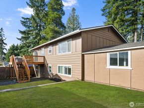 12103 SE 70th Street, Newcastle WA 98056