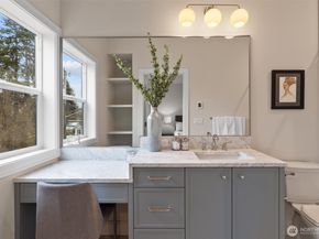 1427 Woodrow Place E, Seattle WA 98112