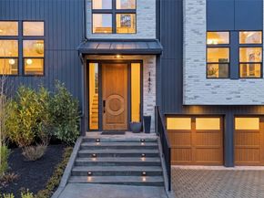 1427 Woodrow Place E, Seattle WA 98112