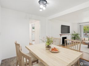 15314 Interlake Avenue N, Shoreline WA 98133