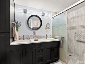 23409 Lakeview Drive F201, Mountlake Terrace WA 98043