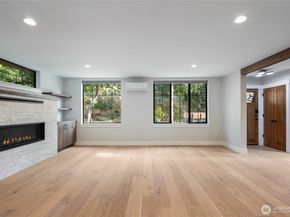 10715 2nd Avenue NW, Seattle WA 98177