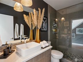 1230 W Emerson Street, Seattle WA 98119