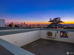 627 13th Avenue E, Seattle WA 98102