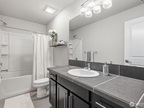 16201 Meadow Road H4, Lynnwood WA 98087