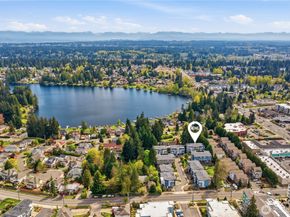 16201 Meadow Road H4, Lynnwood WA 98087