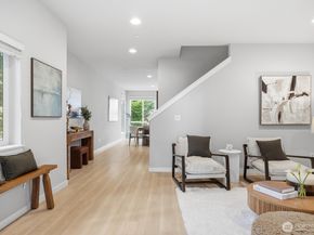 16201 Meadow Road H4, Lynnwood WA 98087