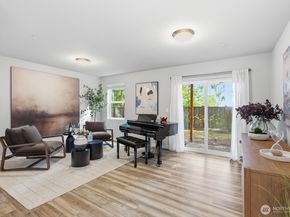 16201 Meadow Road H4, Lynnwood WA 98087