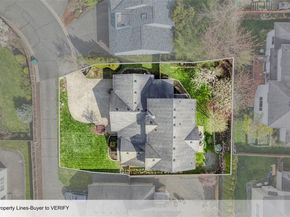 2229 150th Pl SW, Lynnwood WA 98087