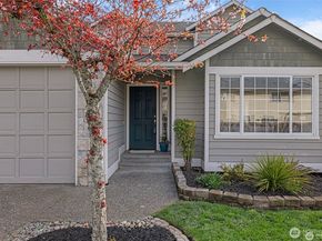 2229 150th Pl SW, Lynnwood WA 98087
