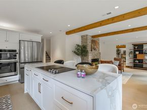 13710 41st Avenue NE, Seattle WA 98125