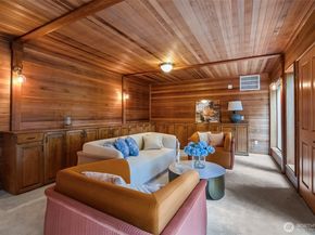13710 41st Avenue NE, Seattle WA 98125