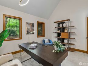 13710 41st Avenue NE, Seattle WA 98125