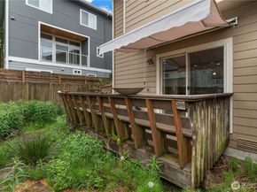14819 35th Avenue W 6, Lynnwood WA 98087