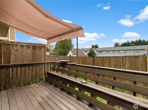 14819 35th Avenue W 6, Lynnwood WA 98087