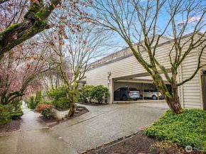 2219 14th Avenue W 202, Seattle WA 98119