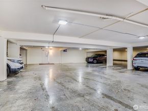2219 14th Avenue W 202, Seattle WA 98119