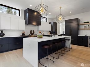 4605 108th Avenue NE, Kirkland WA 98033