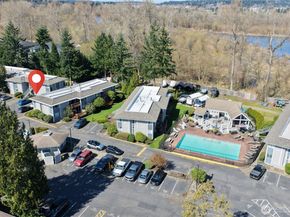 17404 NE 45th Street 170, Redmond WA 98052
