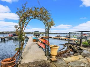 8772 Sand Point Way NE, Seattle WA 98115