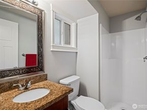 1123 SW 144 Street, Burien WA 98166