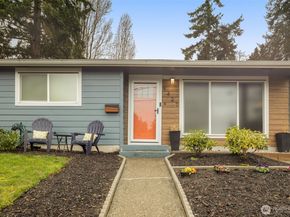9427 8th Avenue SW 1, Seattle WA 98106