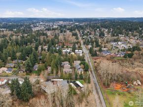 12323 NE 97th Street O, Kirkland WA 98033