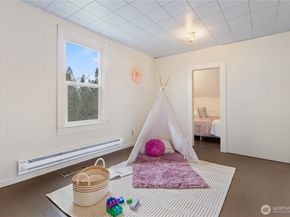 19612 Langaunet Lane NE, Poulsbo WA 98370