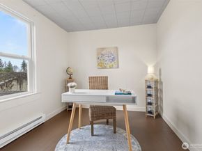 19612 Langaunet Lane NE, Poulsbo WA 98370