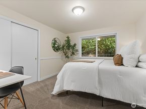 221 8th Avenue W, Kirkland WA 98033