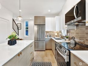 2006 B 19th Avenue S, Seattle WA 98144