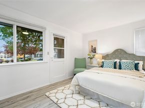 2807 NE 16th Street, Renton WA 98056