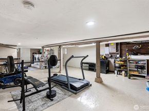 1325 Carr Boulevard, Bremerton WA 98312