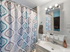 1325 Carr Boulevard, Bremerton WA 98312