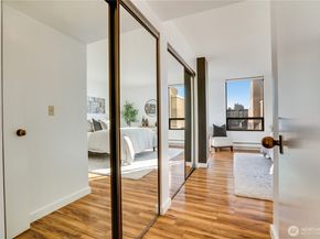 2621 2nd Avenue 706, Seattle WA 98121