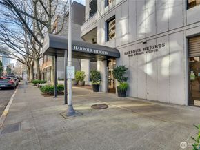 2621 2nd Avenue 706, Seattle WA 98121