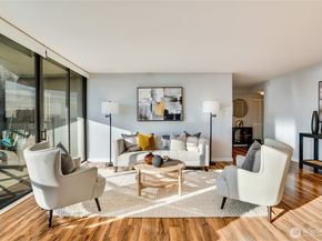 2621 2nd Avenue 706, Seattle WA 98121