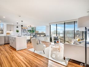 2621 2nd Avenue 706, Seattle WA 98121