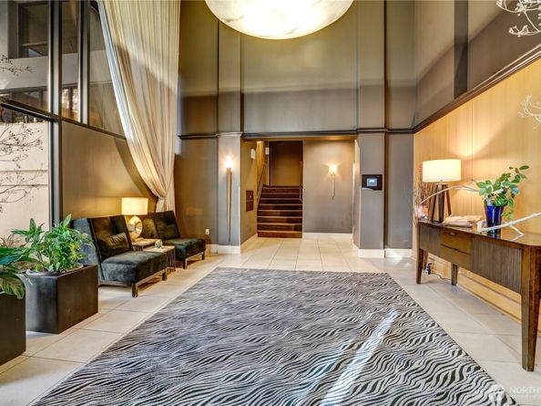 2621 2nd Avenue 706, Seattle WA 98121
