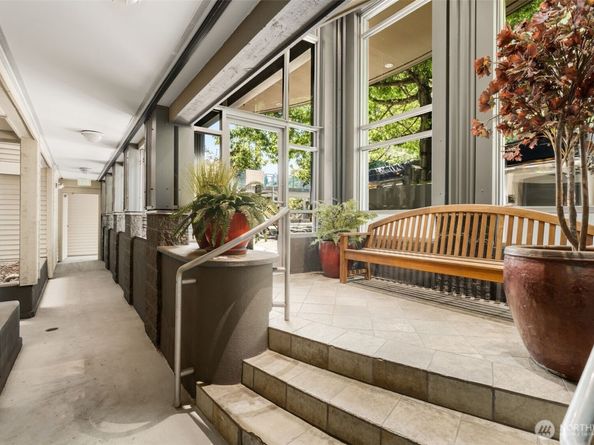 1504 Aurora Avenue N 101, Seattle WA 98109